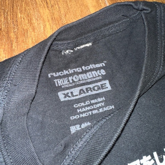 True Romance tee Rucking Fotten XL - Picture 3 of 4